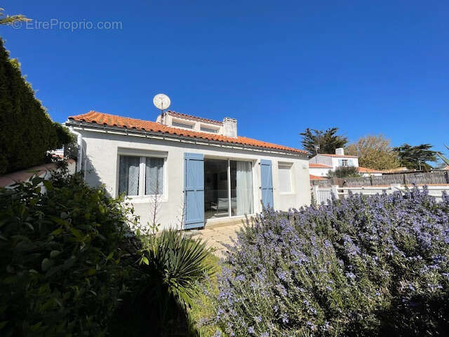 Maison à L&#039;EPINE