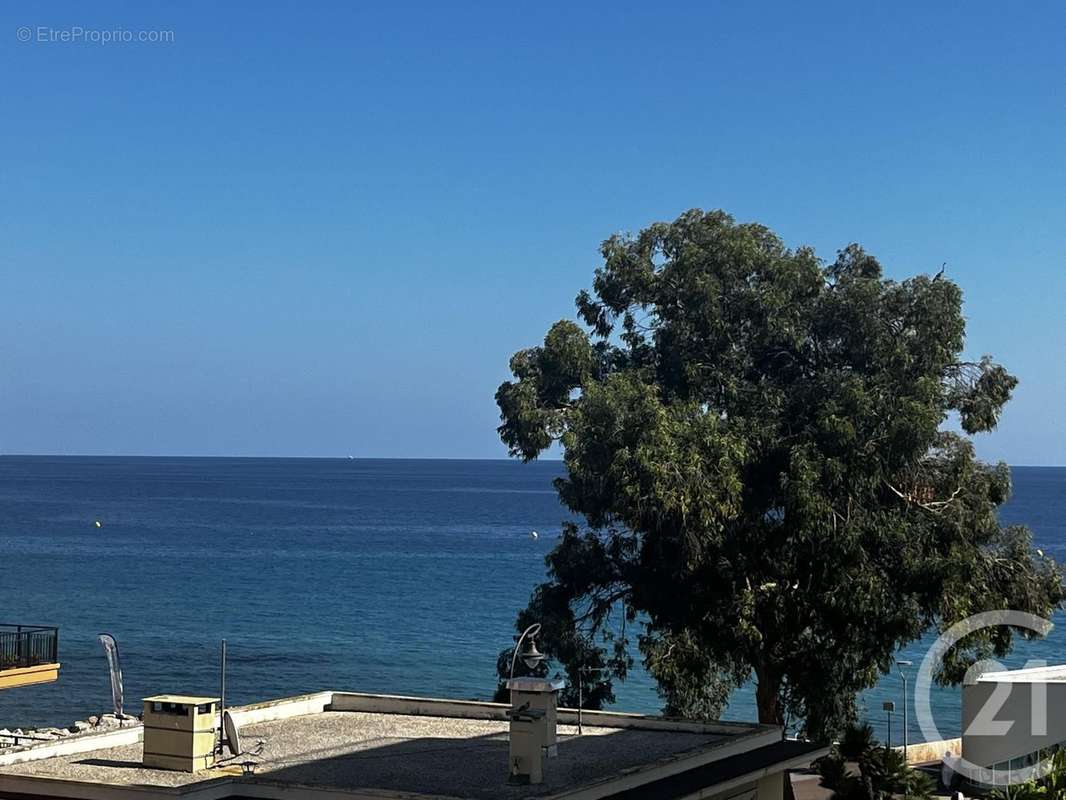 Appartement à ROQUEBRUNE-CAP-MARTIN