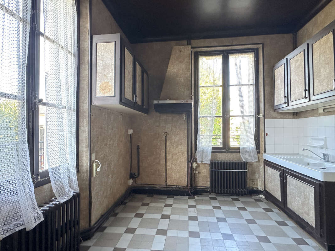 Maison à BUXEROLLES