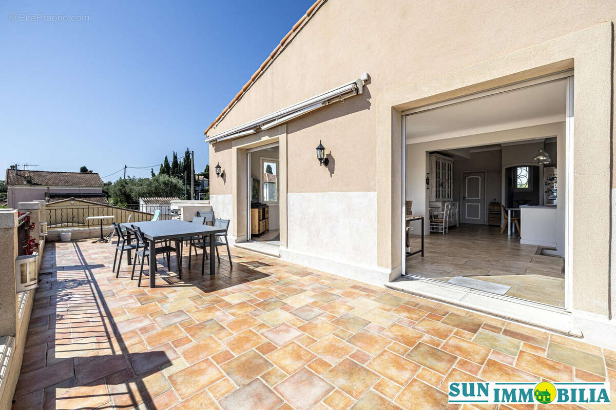 Maison à LA COLLE-SUR-LOUP