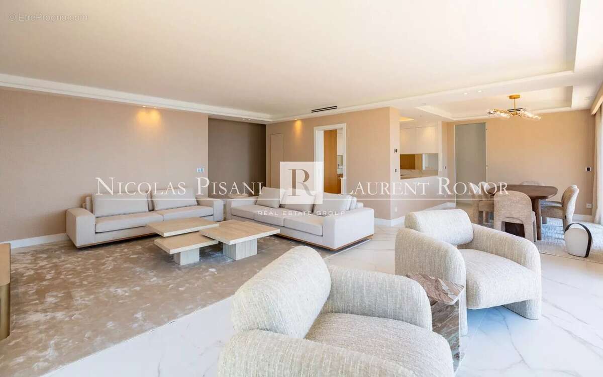 Maison à ROQUEBRUNE-CAP-MARTIN