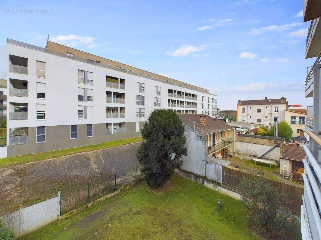 Appartement à CHOISY-LE-ROI