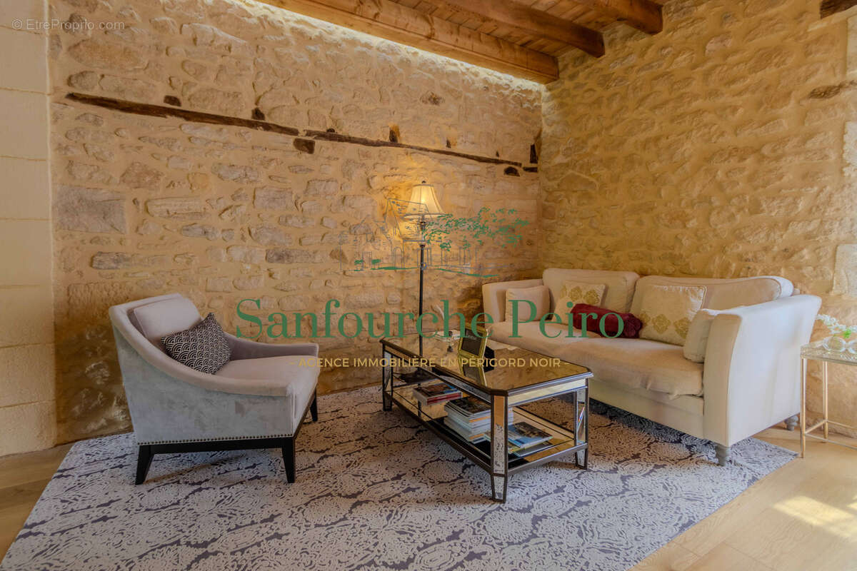 Appartement à SARLAT-LA-CANEDA