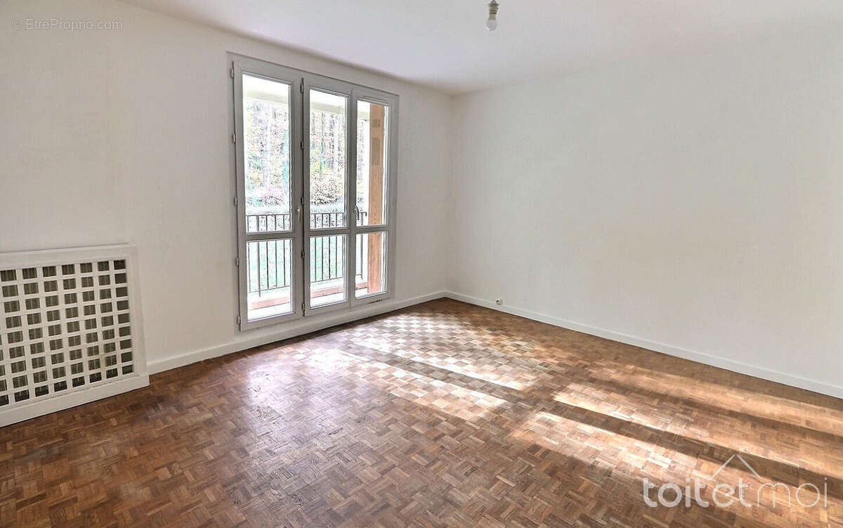 Appartement à GIF-SUR-YVETTE