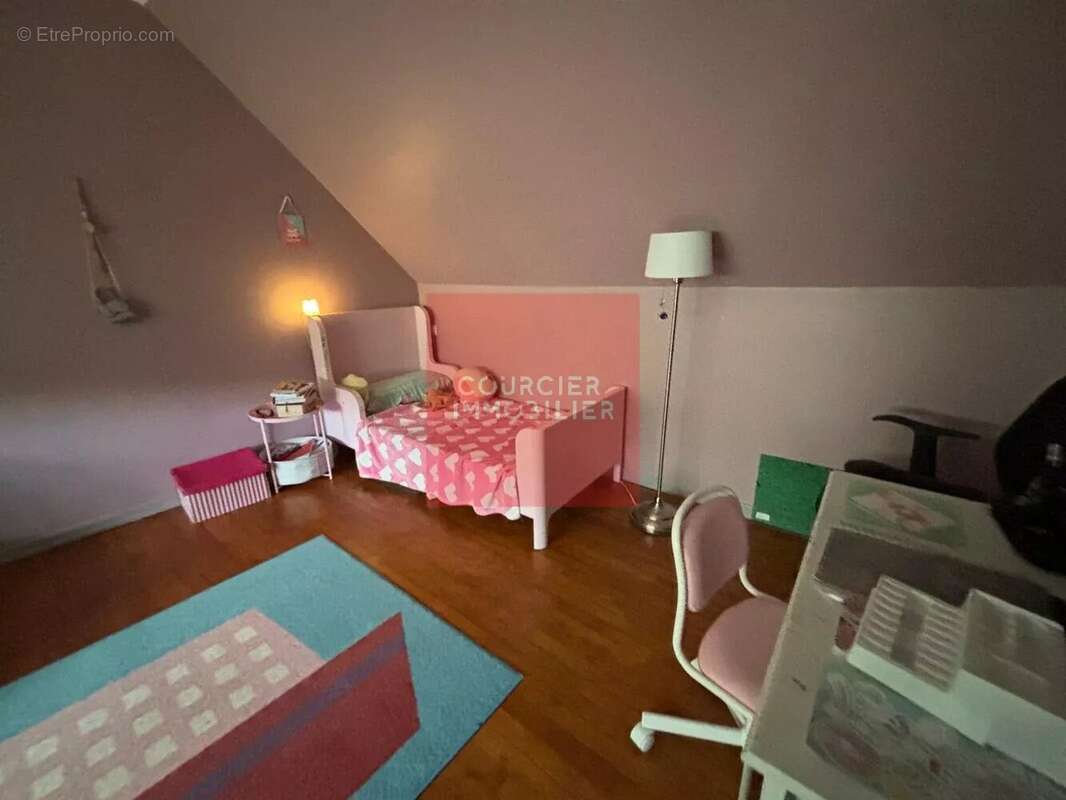 Mesnil saint denis (78) - maison  6 p 132 m2 - photo 13