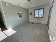 Photo 1 - Commerce à TOURRETTES