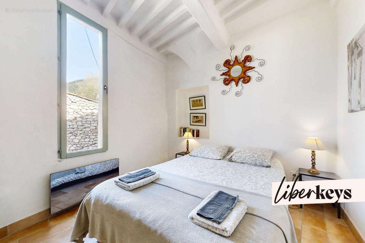 Maison à MOUSTIERS-SAINTE-MARIE