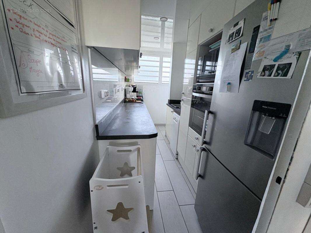 Appartement à LES ABYMES
