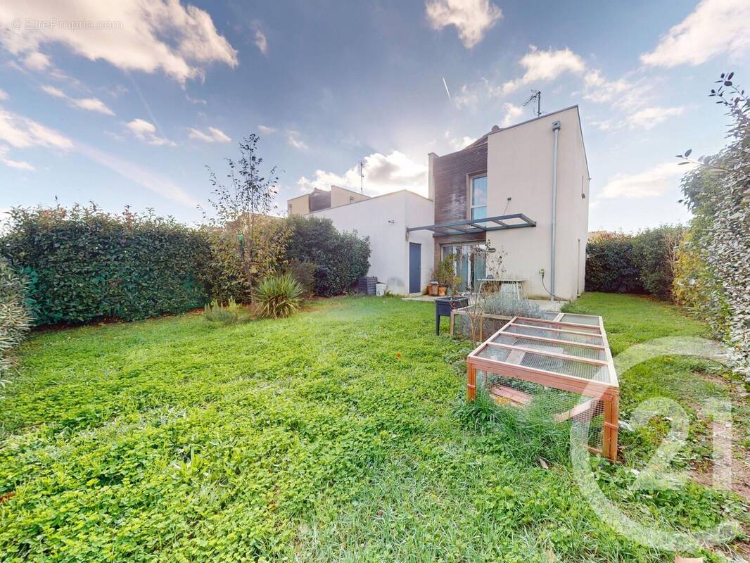 Photo 1 - Maison à LEGUEVIN