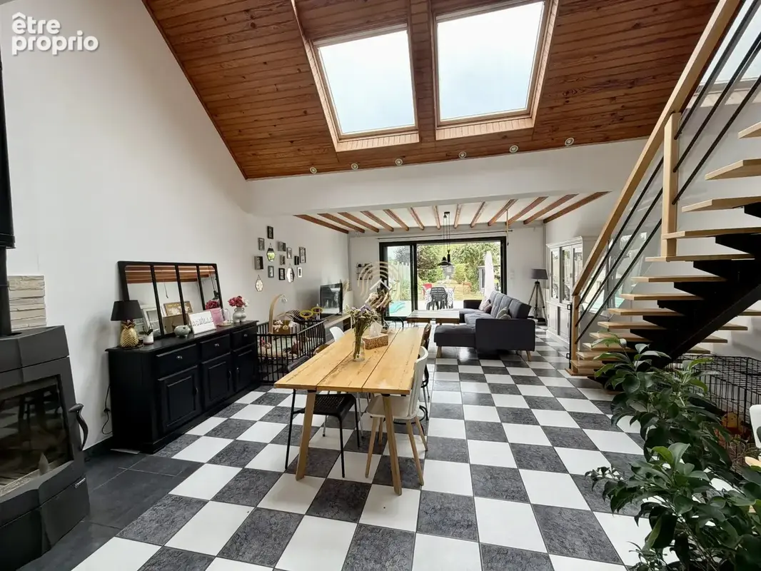 Maison 4 pièces 127 m² à vendre à Raimbeaucourt (59283) - photo 2