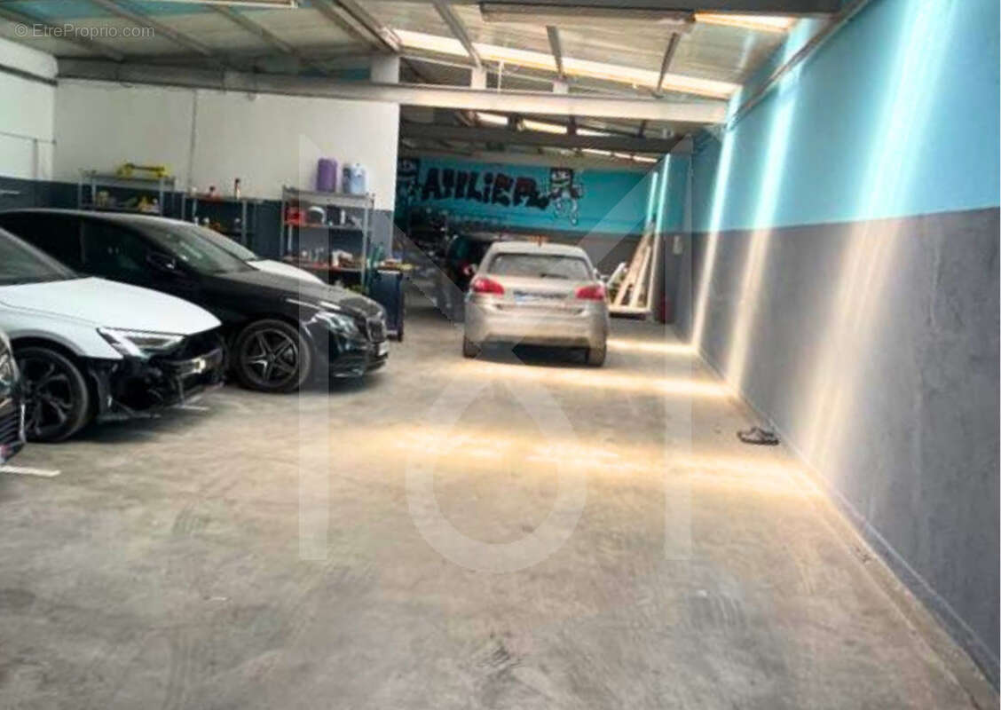 Commerce à MARSEILLE-15E