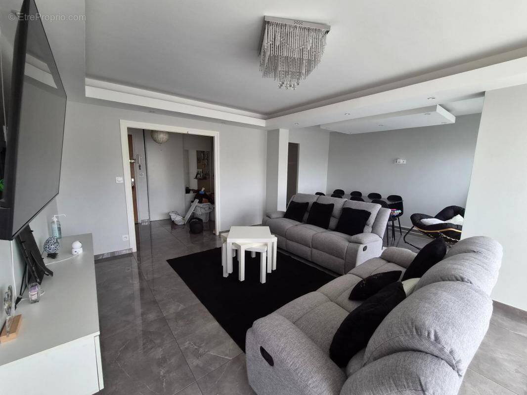 Appartement à VILLARS