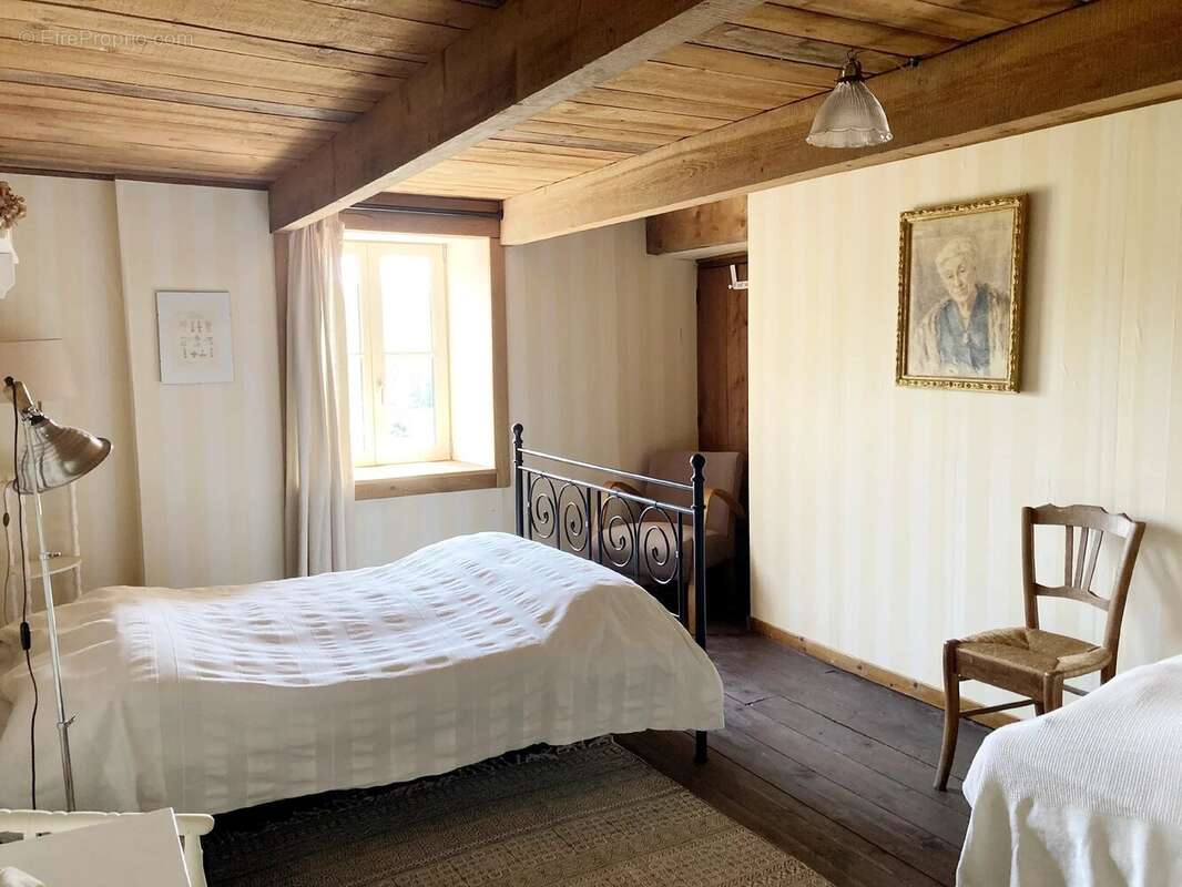 Maison à COIFFY-LE-HAUT