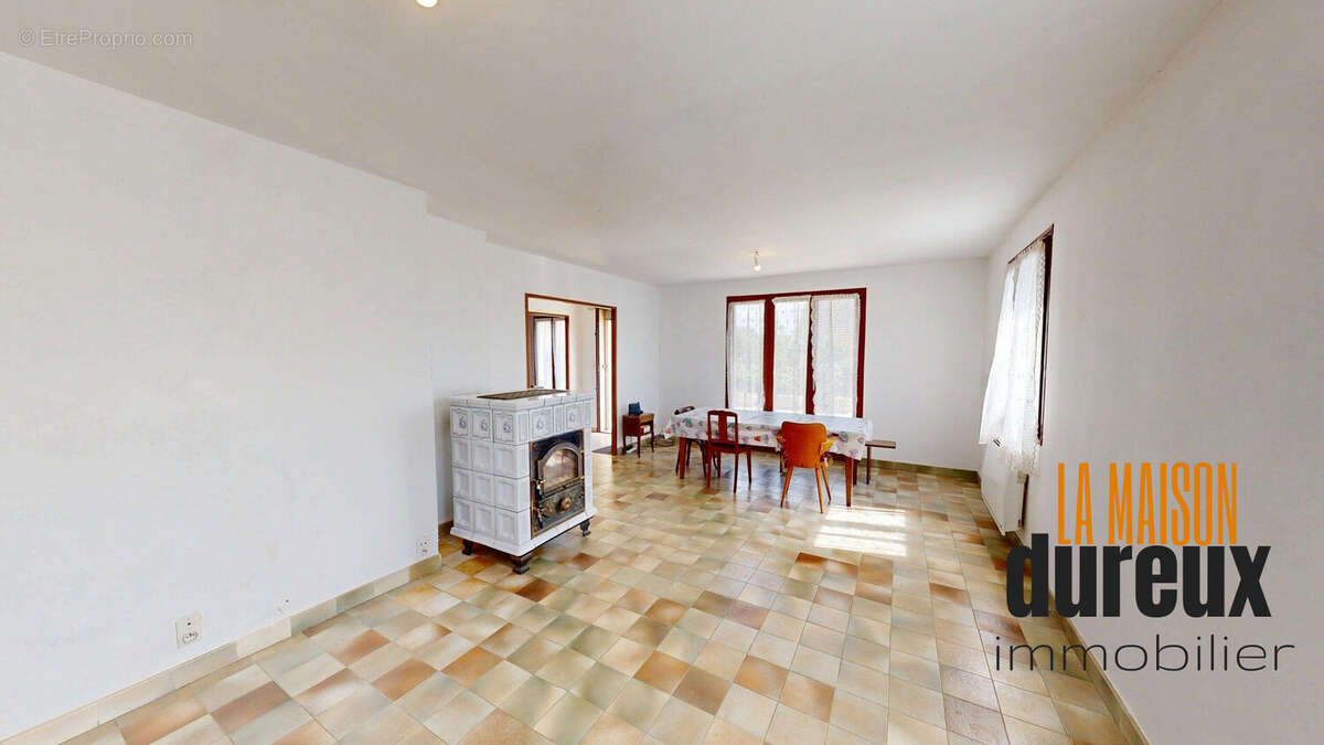 Maison à FONTAIN