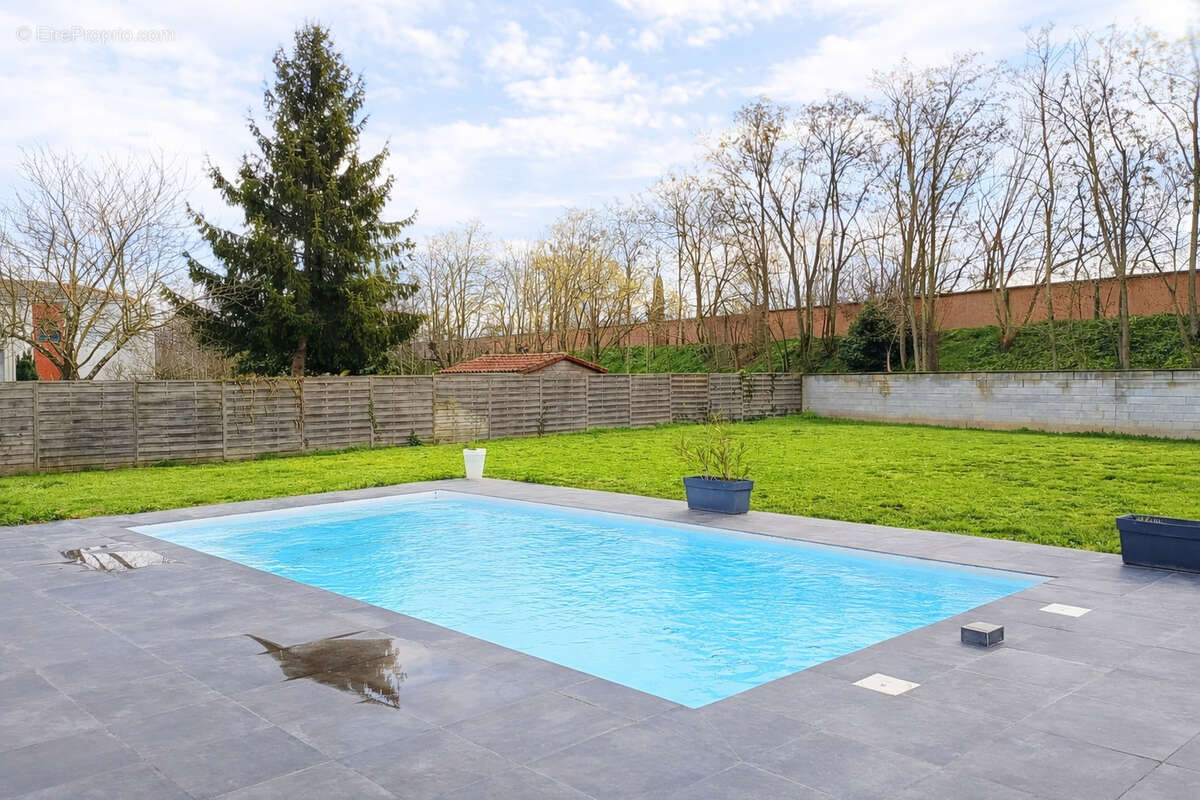 Maison à AUCAMVILLE