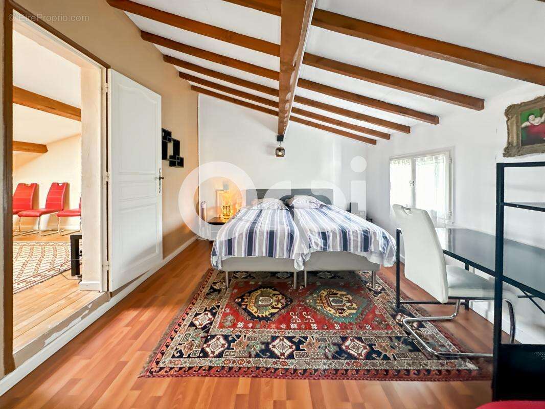 Maison à VALLON-PONT-D&#039;ARC