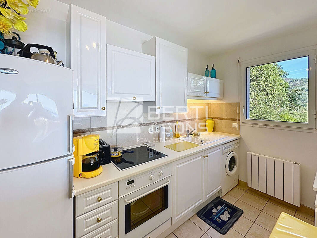 Appartement à MANDELIEU-LA-NAPOULE