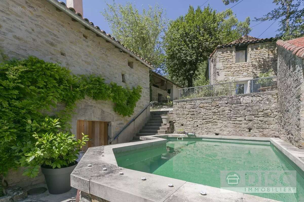 Maison à CAYLUS