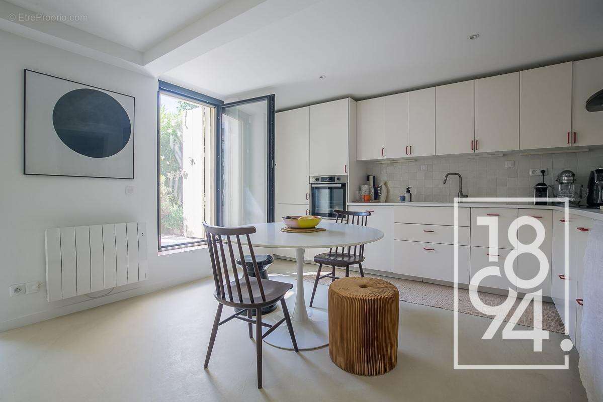 Appartement à MARSEILLE-8E