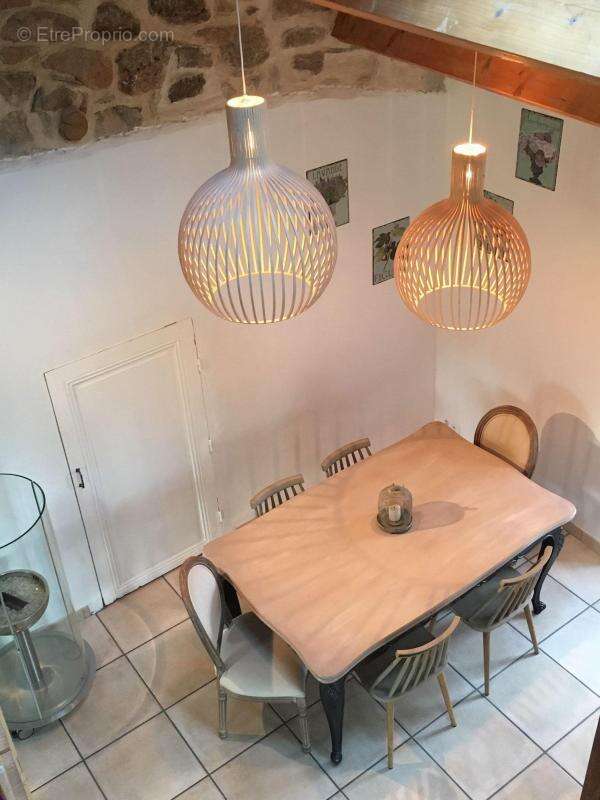 Maison à LES SALELLES