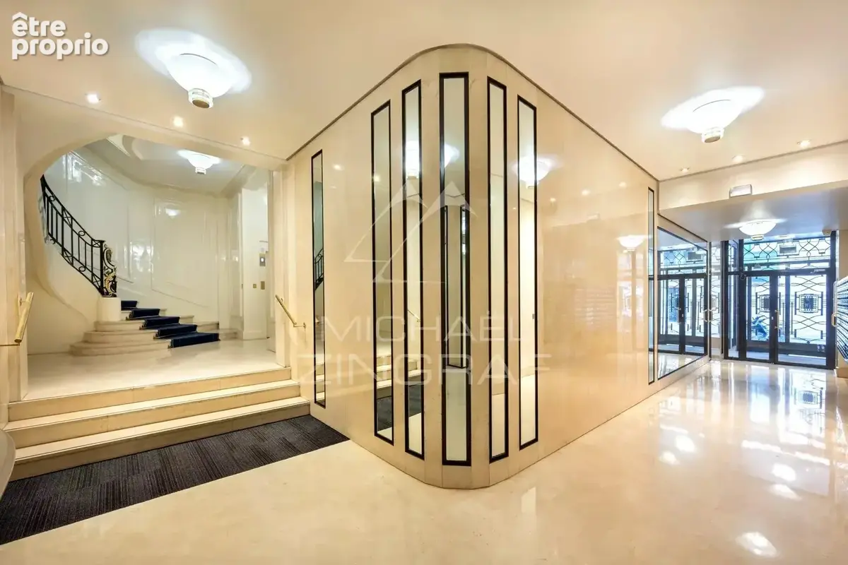 A VENDRE - Appartement 1 chambre - Rue Chauchat - Paris IX - photo 10