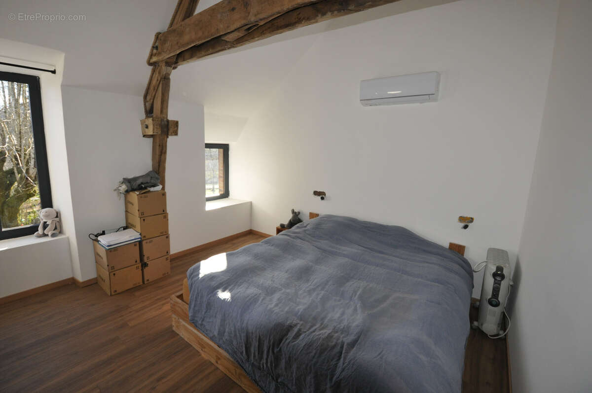 Maison à LA PORCHERIE