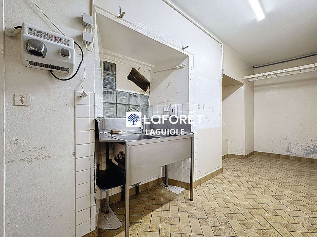 Appartement à MUR-DE-BARREZ
