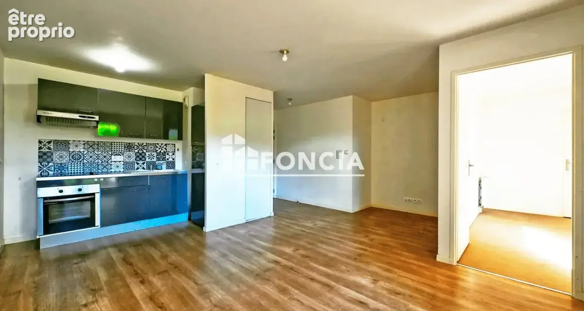 Aubergenville - Appartement 2 pièces avec terrasse et parking, proche gare - photo 6