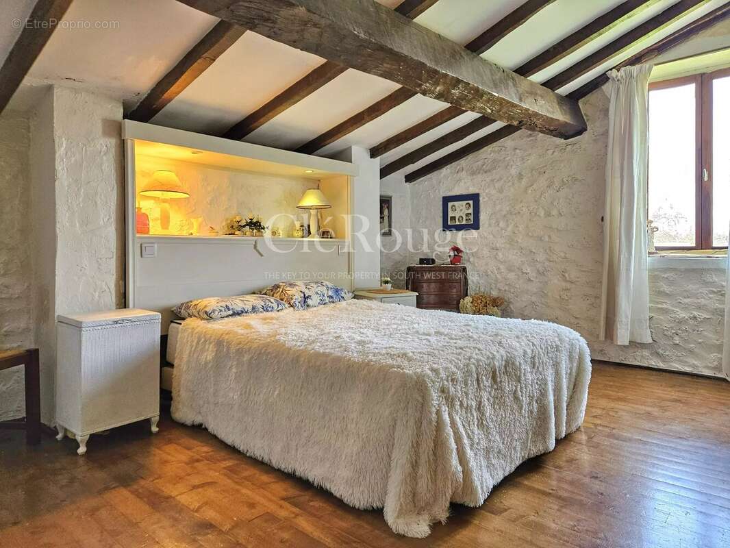 Maison à SAUVETERRE-DE-GUYENNE