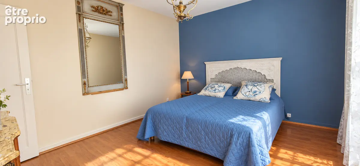 TRESPOEY - Appartement T4 - 101 m² - Vue Pyrénées - Ascenseur - Garage - Parking - Cellier - photo 5
