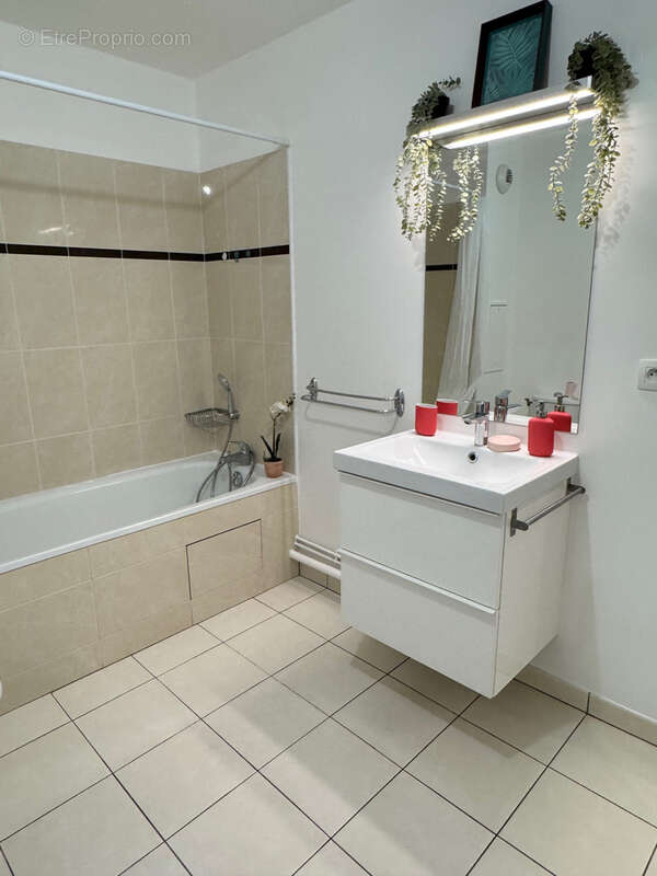 Appartement à CORBEIL-ESSONNES