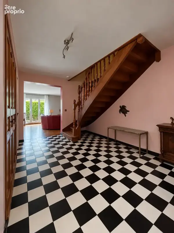 Rochefort-en-yvelines   une maison familiale aux beaux volumes dans un cadre verdoyant - photo 7