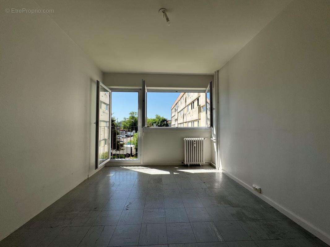 Appartement t4 au 1er étage avec ascenseur - photo 10