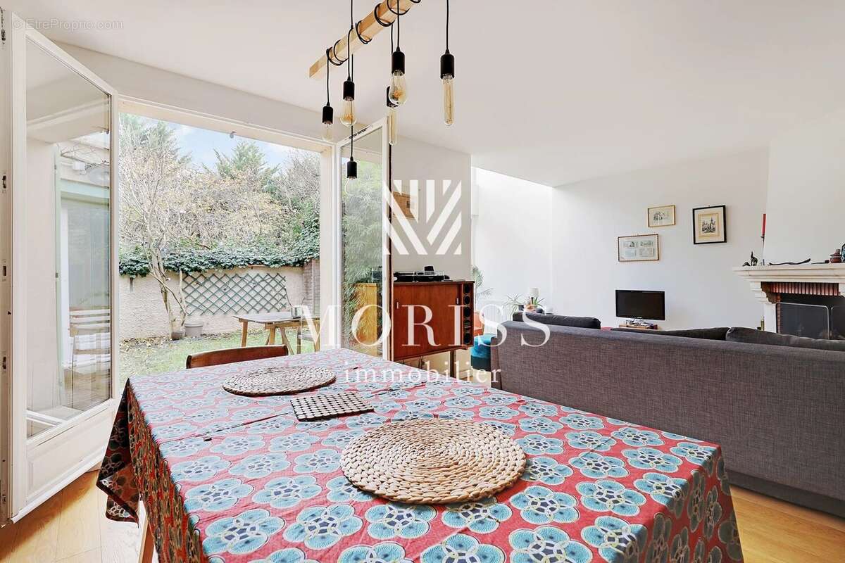 Maison à LE PLESSIS-TREVISE