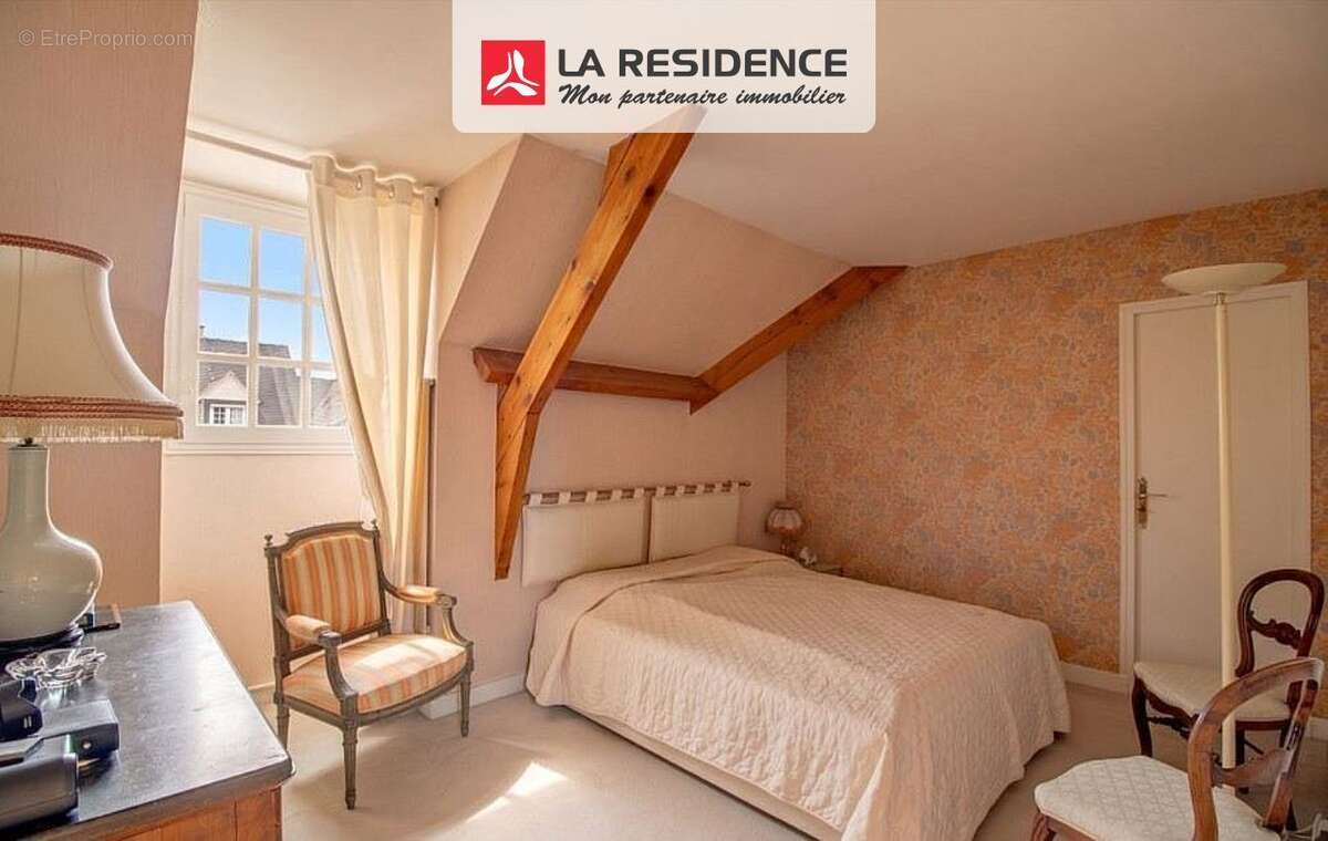 Maison 221 m² à Chambourcy  - photo 9