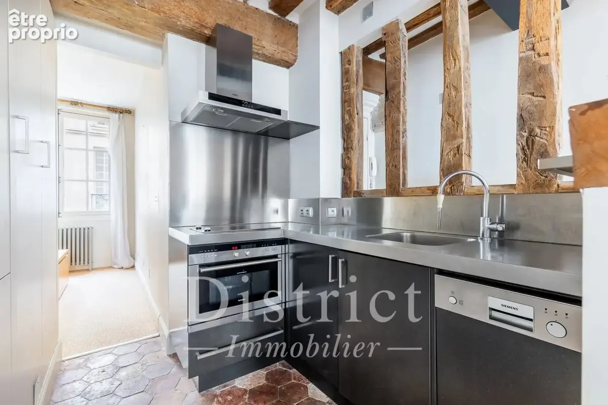 Exclusivité île Saint Louis - Appartement de 42m² plein de charme - photo 7