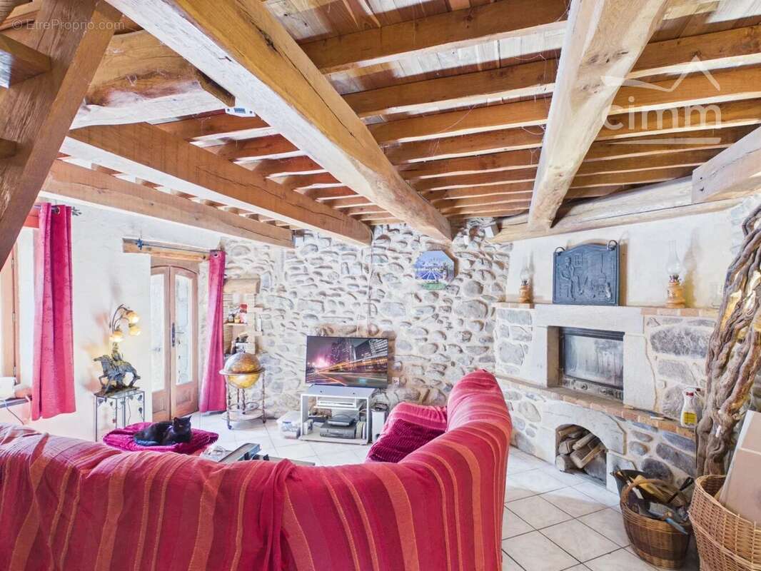 Appartement à GAGNIERES