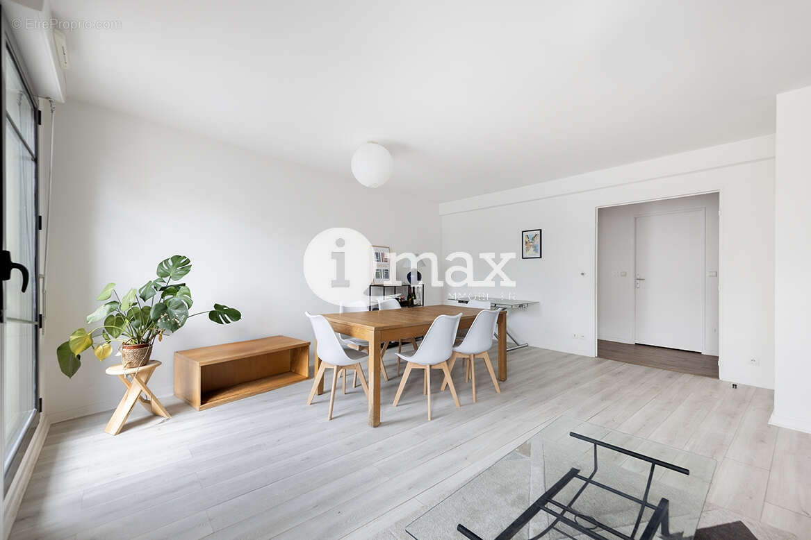 Appartement à LEVALLOIS-PERRET