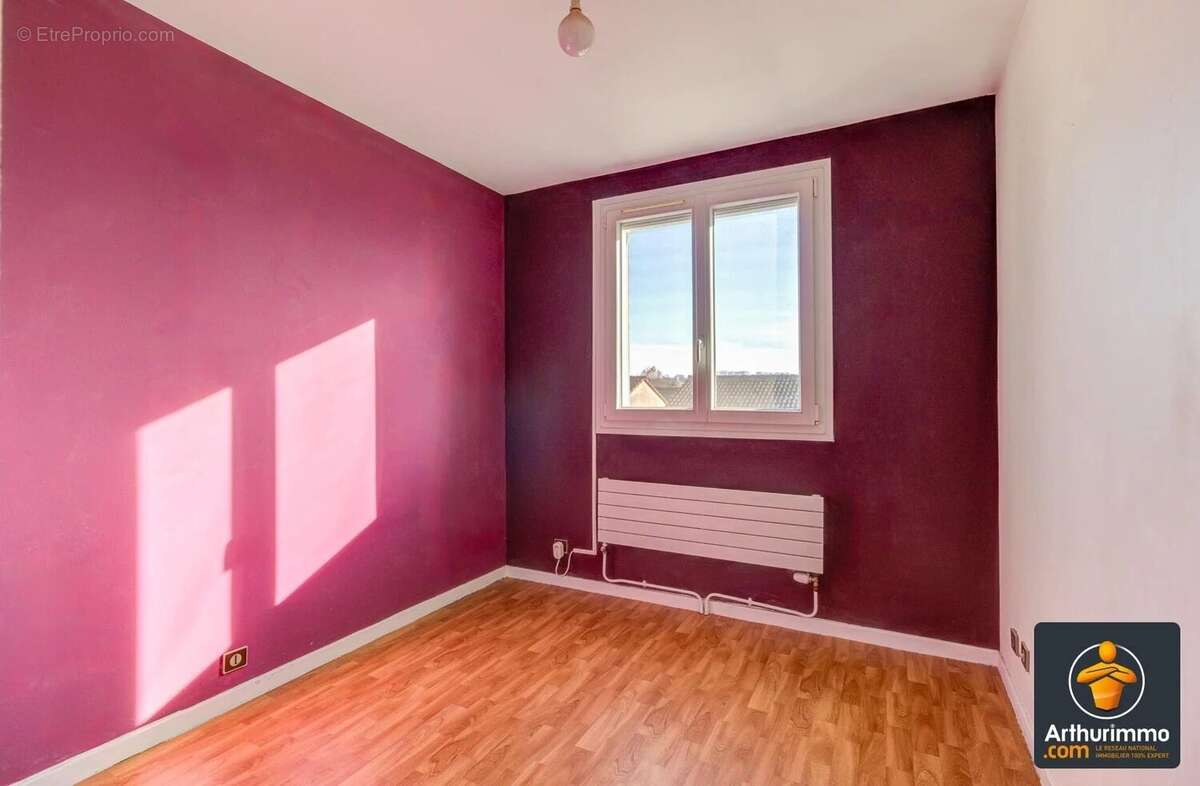 Maison à PIERRE-BENITE