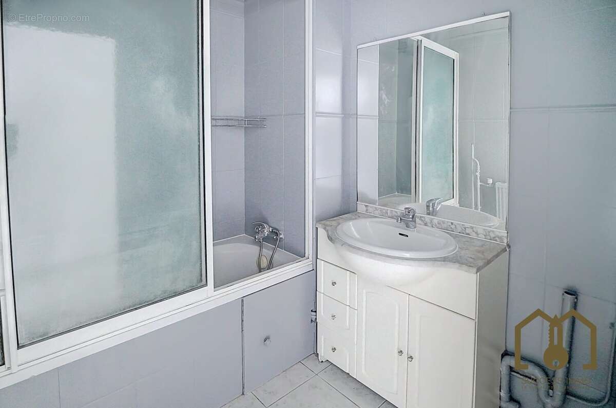 Appartement à VAULX-EN-VELIN