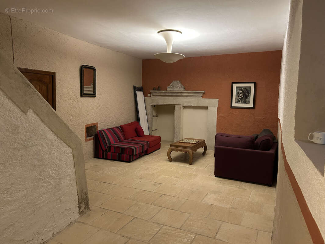 Maison à CORNEILHAN