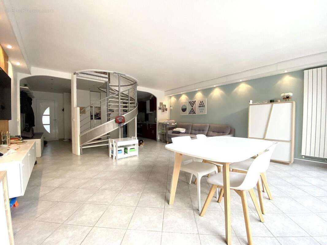 autre vue - Maison à BONDOUFLE