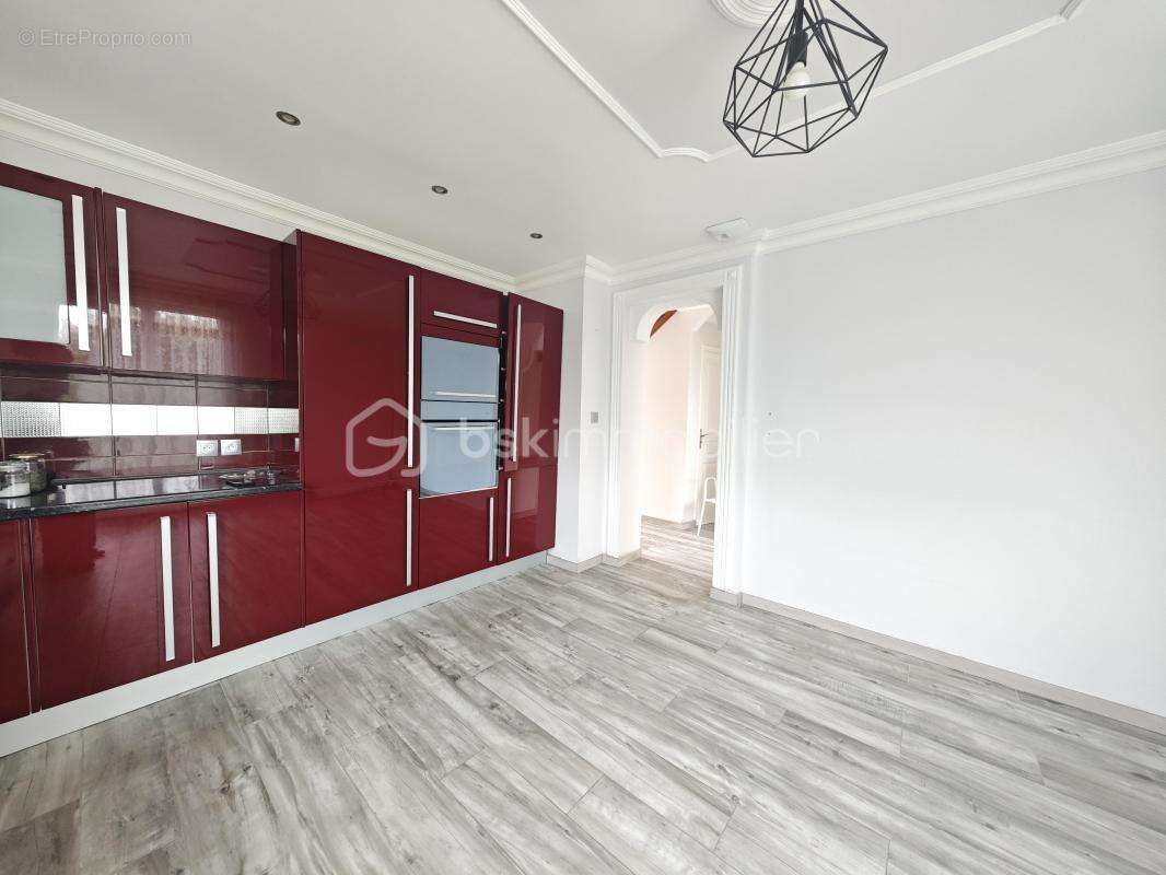 Maison à L&#039;AIGLE