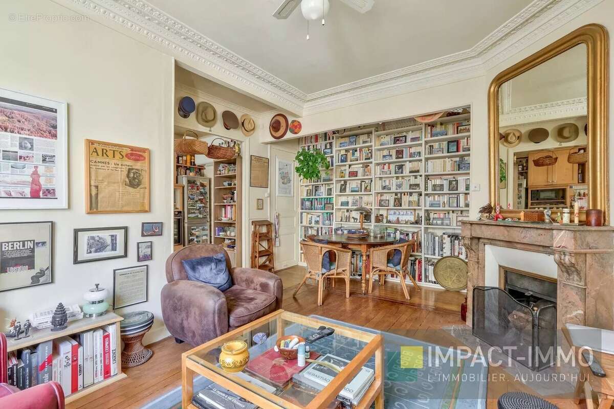 Appartement à LEVALLOIS-PERRET