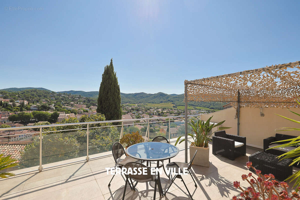 Maison à PIERREFEU-DU-VAR