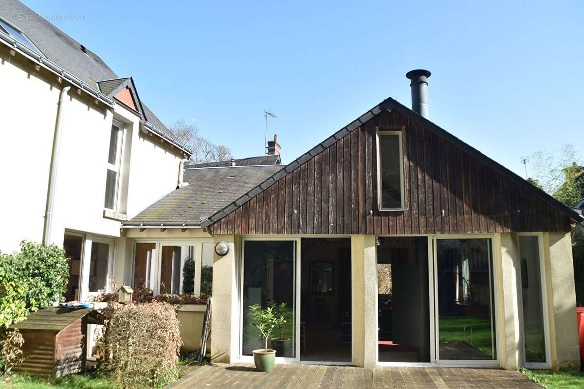 Maison à VERNOU-SUR-BRENNE