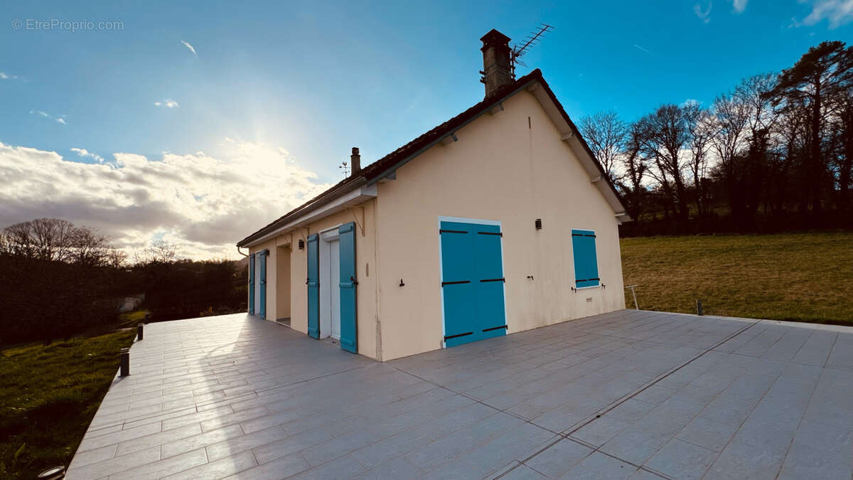 Maison à VEZELAY