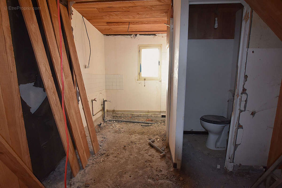 Maison à SAINT-GERAND-LE-PUY