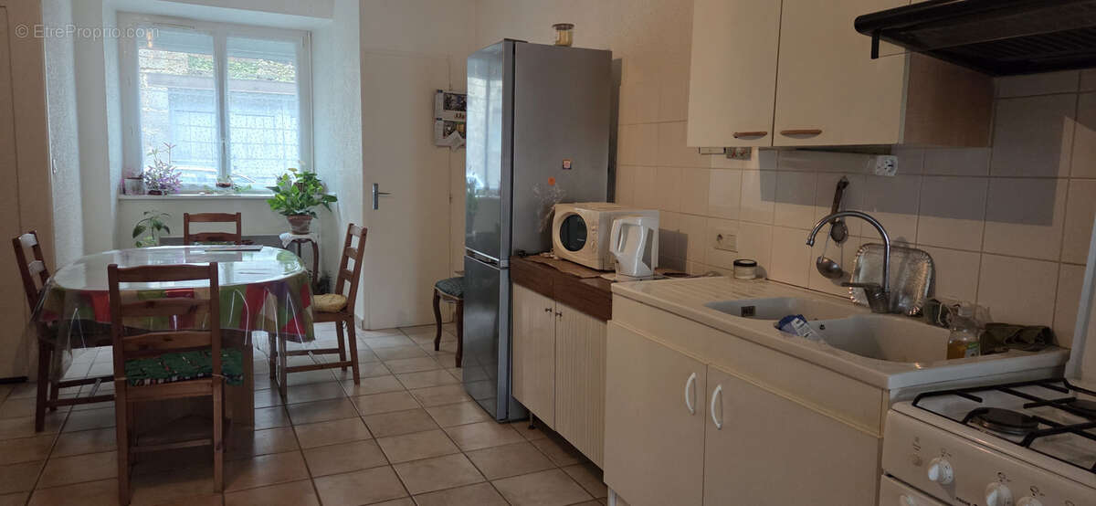 Appartement à GILHOC-SUR-ORMEZE