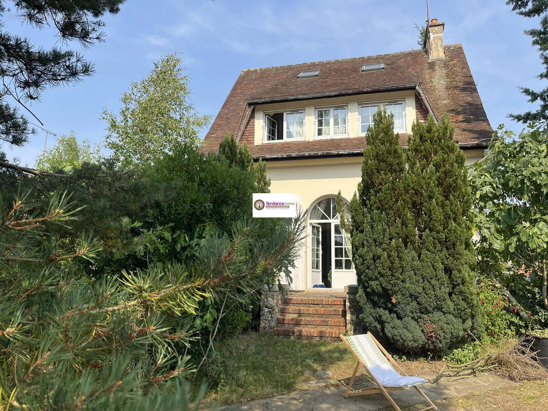 Maison à L'AIGLE